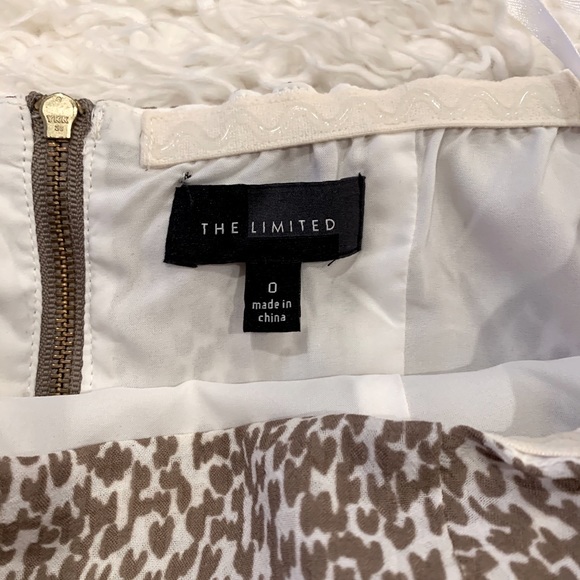 Th Limited Strapless Dress - Picture 2 of 4